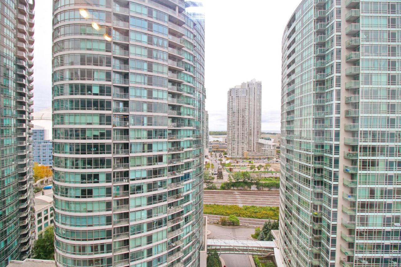 Boutique Suites - Entertainment District, Scotiabank Arena - Downtown * Toronto
