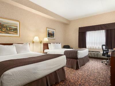 Days By Wyndham East Lakeview Toronto