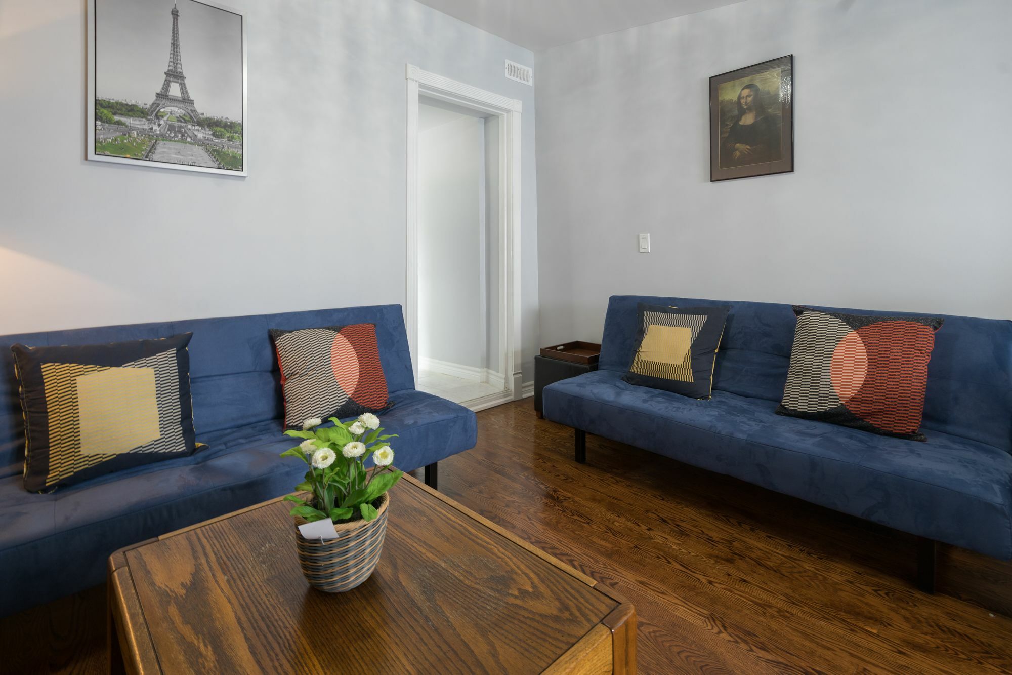 Applewood - King West Lofts Apartment *
