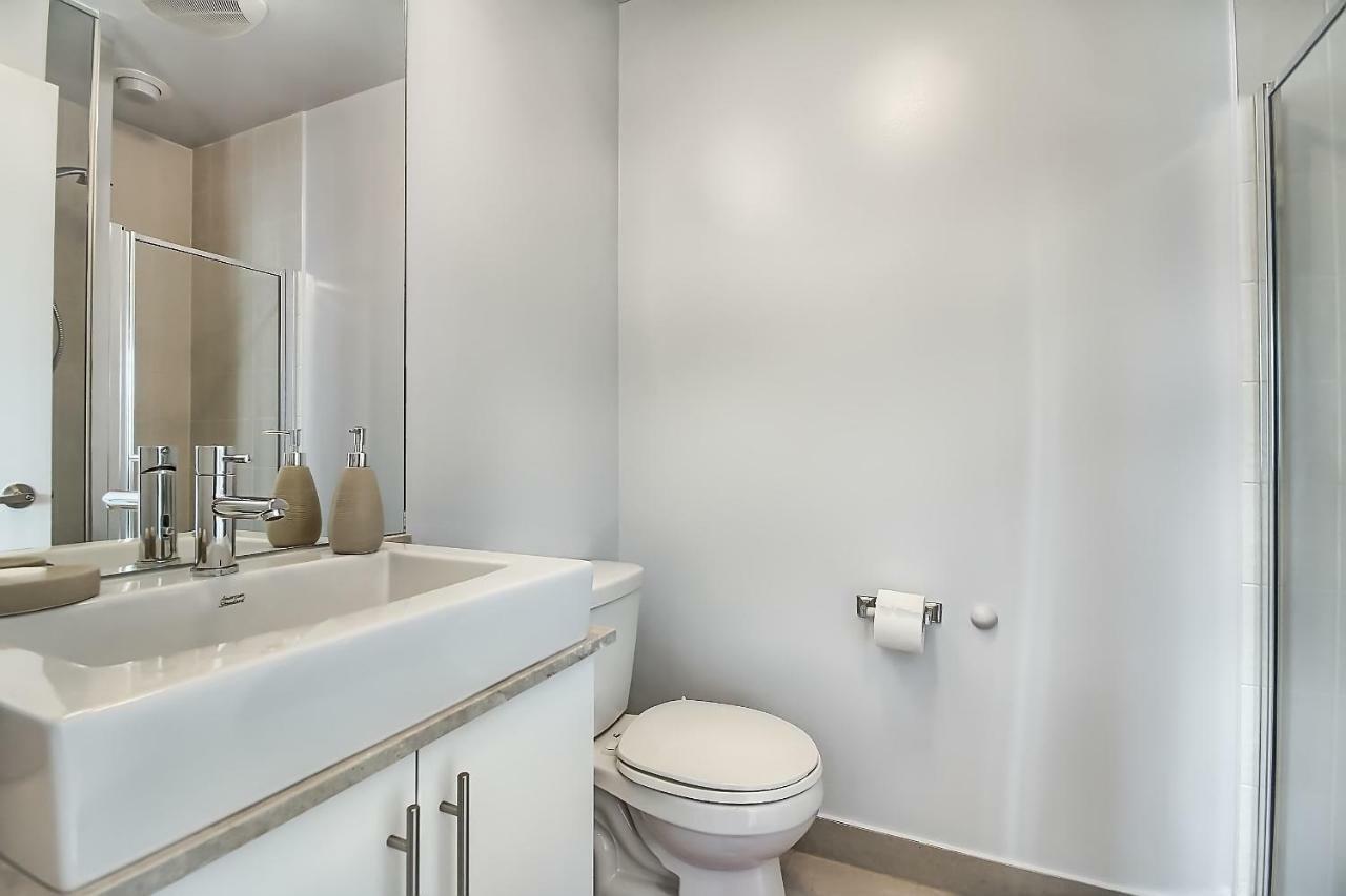 Maple Square Leaf Apartment *