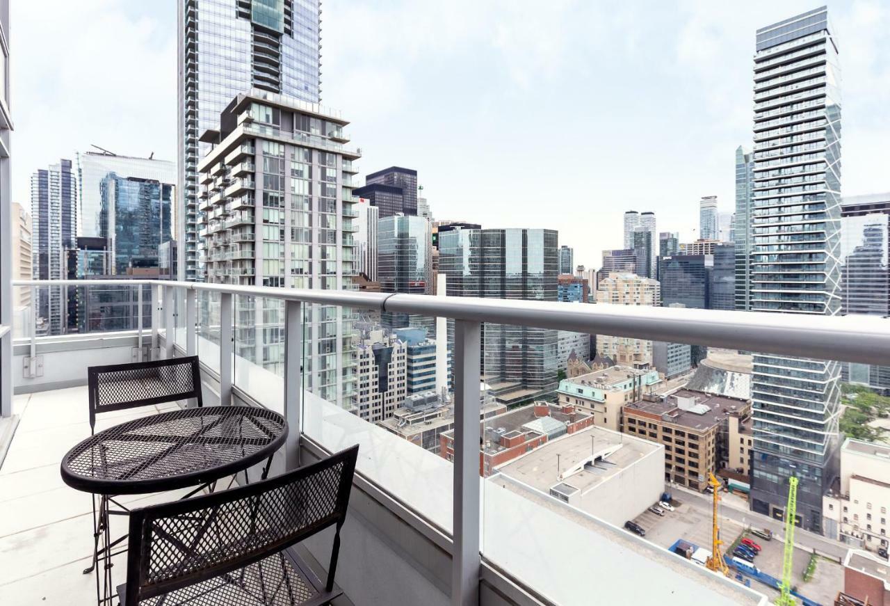 Topline Suites - Nelson Street * Toronto