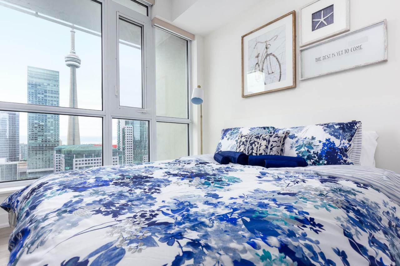 Apartment Topline Suites - Nelson Street Toronto
