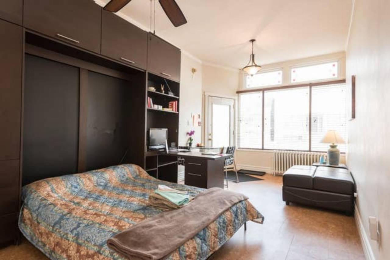 Apartment Spacious Bachelor Studio Apt Toronto