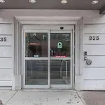 Econo Lodge Inn & Suites Downtown