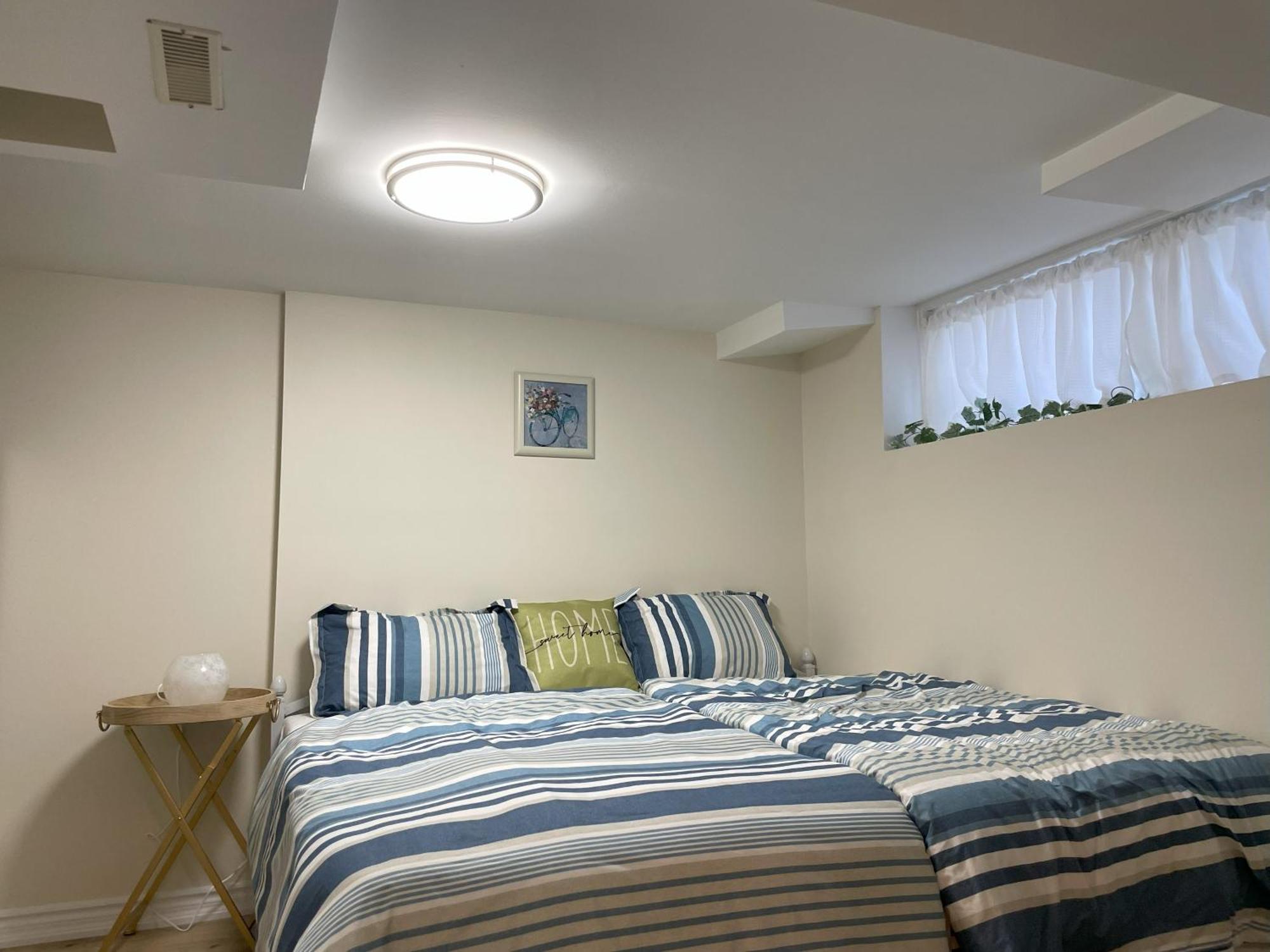 Apartment Newly-renovated 3br House, 12 Minutes To Airport