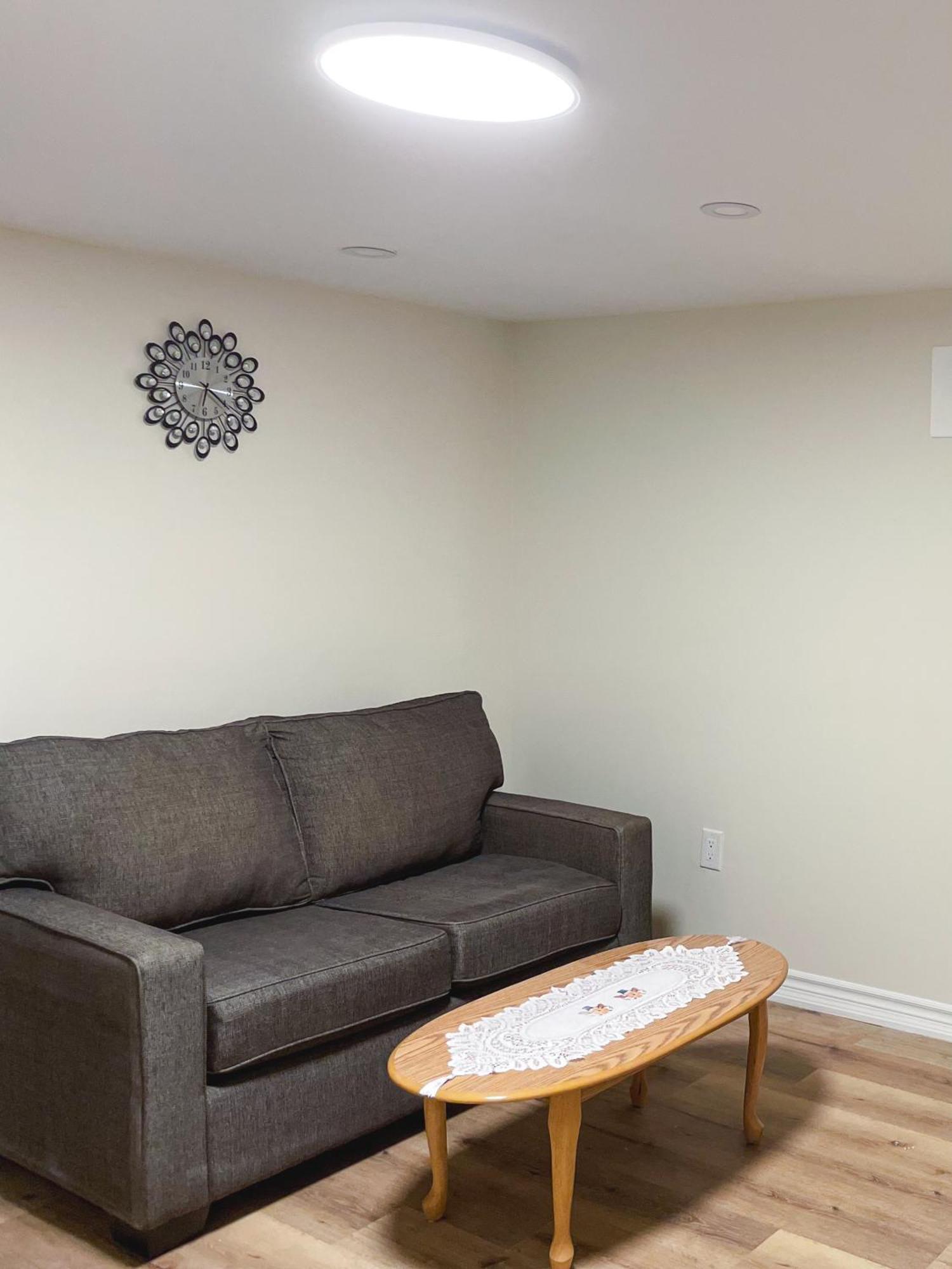 Newly-renovated 3br House, 12 Minutes To Airport