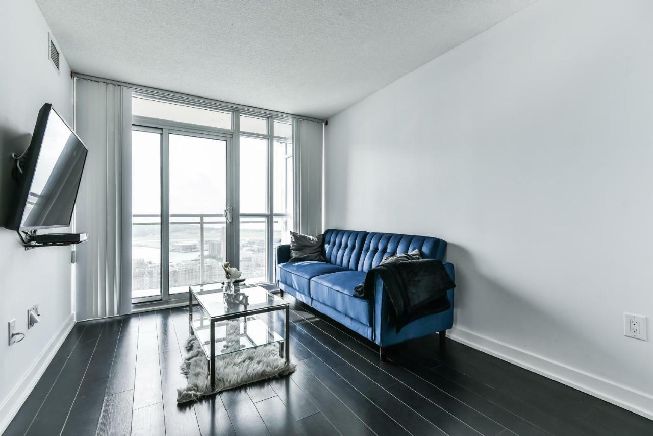 Iceboat Terrace Luxury